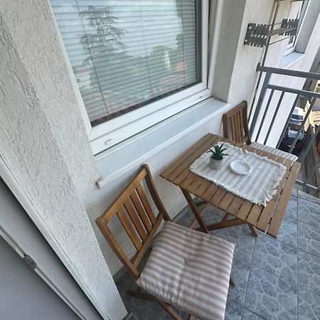 Lux Stan Na Dan Pozarevac Apartman Kültér fotó