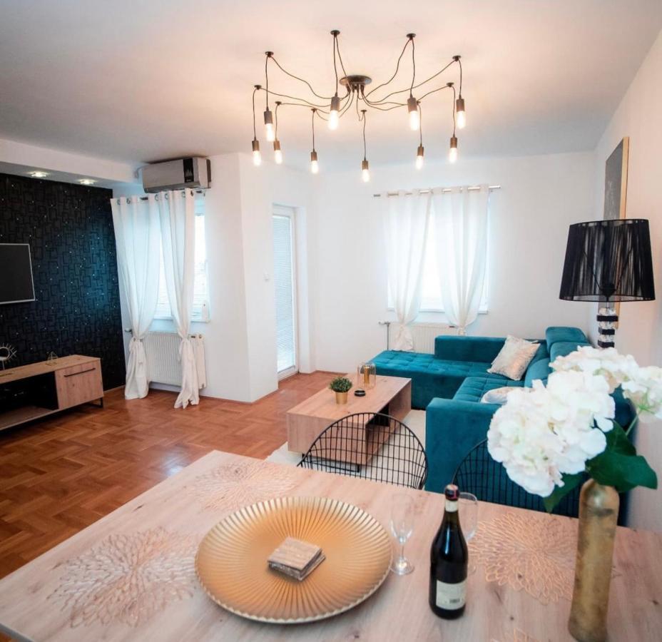 Lux Stan Na Dan Pozarevac Apartman Kültér fotó