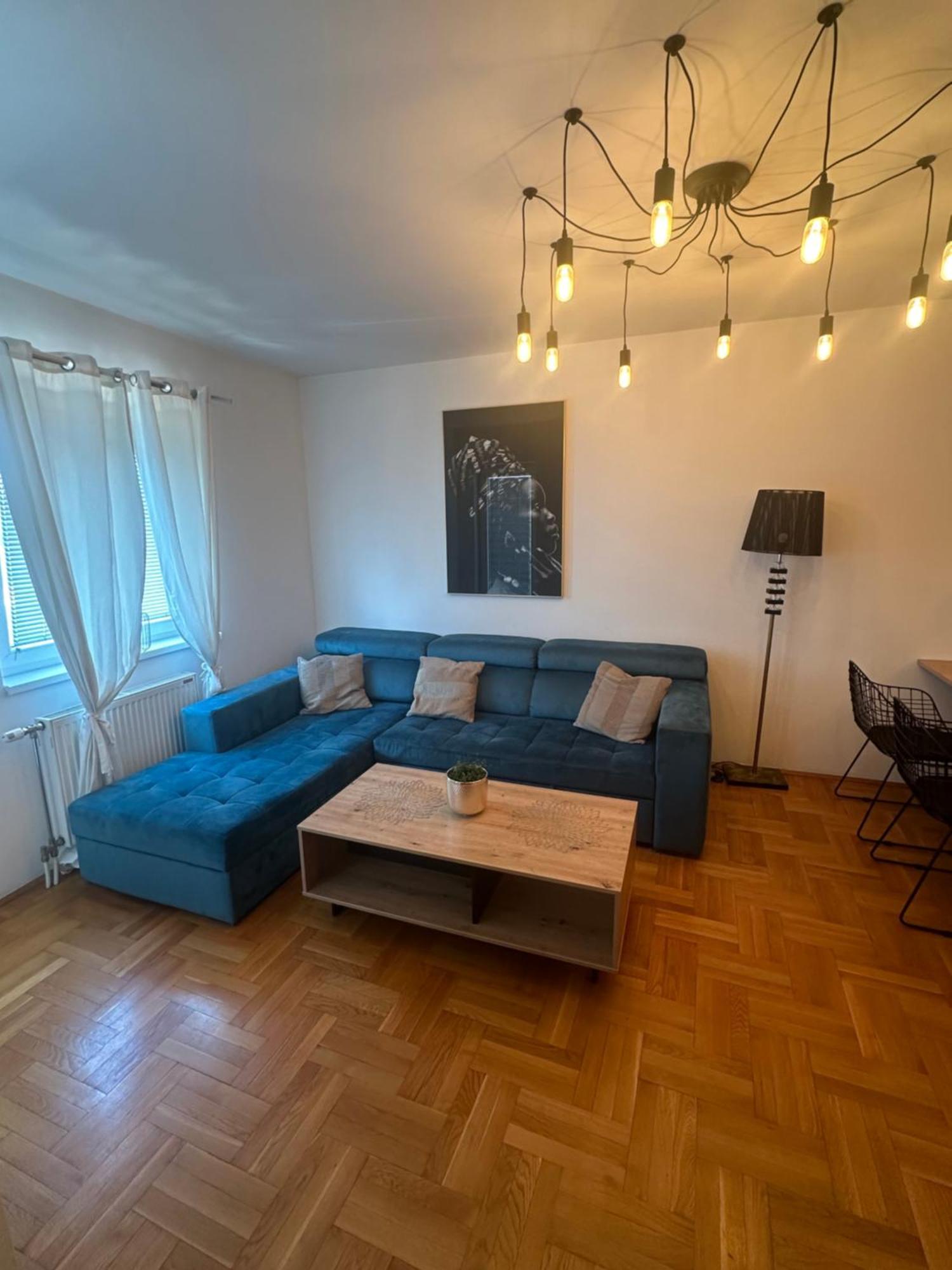 Lux Stan Na Dan Pozarevac Apartman Kültér fotó
